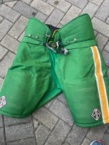 XXL Senior Tackla Hockey Pants (Used)