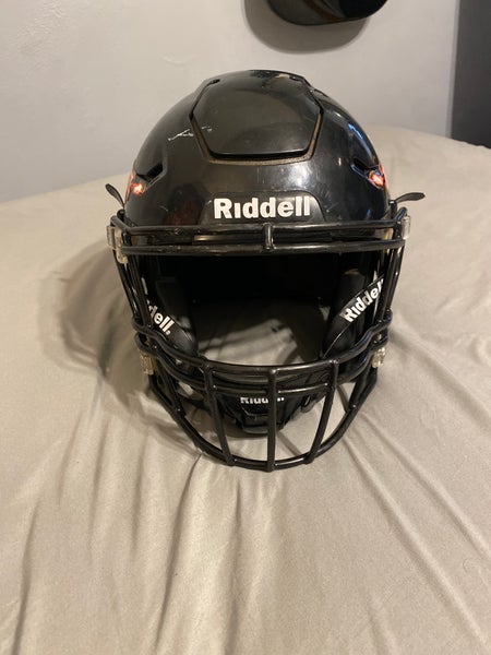 Medium Adult Riddell SpeedFlex Helmet (Used)