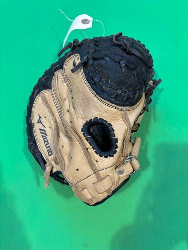 Black Mizuno Prospect RH Catcher's Baseball Glove 31.5"