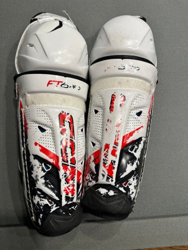 Junior CCM Jetspeed ft6 pro 12" Shin Pads (Used)