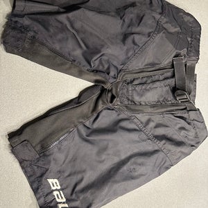 Black Medium  Bauer Pant Shell  (Used)