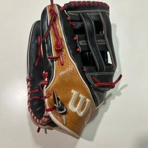 Wilson A2K 1799 12.75” Outfield Glove