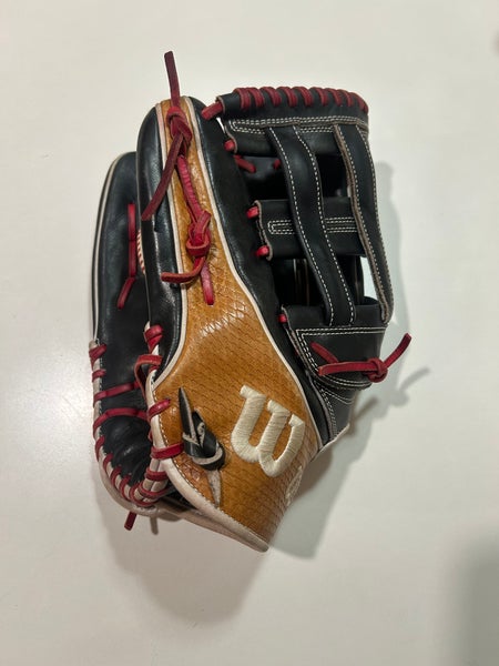 Wilson A2K 1799 12.75” Outfield Glove