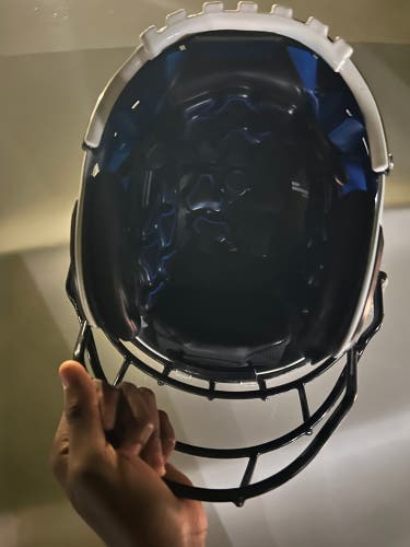 Adult Extra Large Schutt F7 Helmet (Used)
