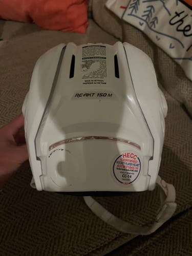 White used Medium Bauer Re-Akt 150 Helmet