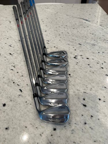 Titleist T-100