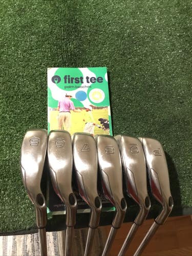 Callaway Diablo Edge Irons Set (5-PW) Uniflex Steel Shafts