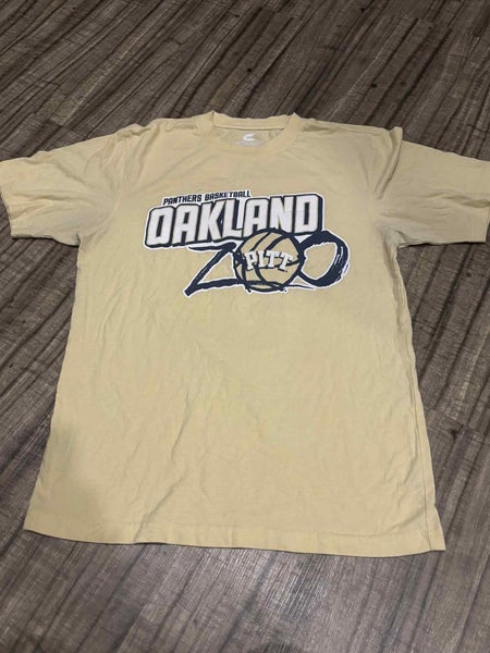 Pittsburgh Panthers NCAA Basketball Oakland Zoo Short Sleeve Shirt, Size Adult Medium