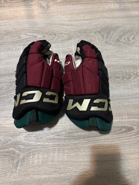 Arizona Coyotes Kachina Pro Stock Hockey Gloves 14”