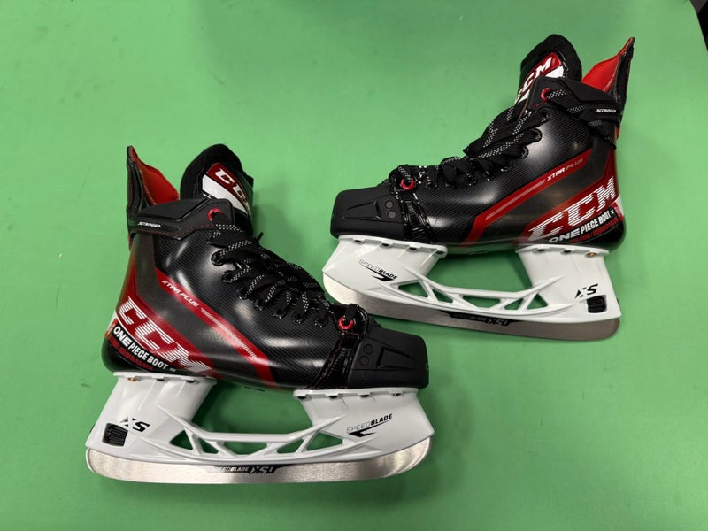 NEW Senior CCM Jetspeed XTRA PLUS Hockey Skates Size 7.5