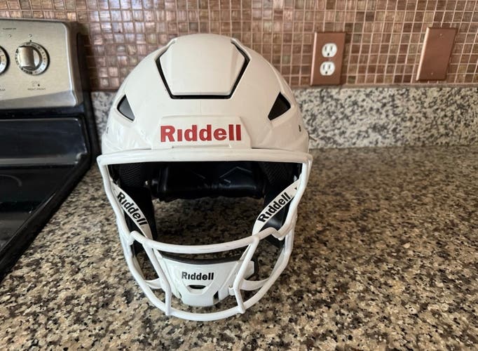 Adult Large Riddell Axiom Helmet (New)