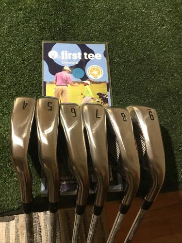 Nike VRS Covert Irons Set (4-9 Irons) Regular Dynalite 105 Steel Shafts (+1/2)