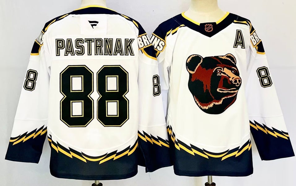 Boston Bruins 88 David Pastrnak Black Ice Hockey Jersey szie 50