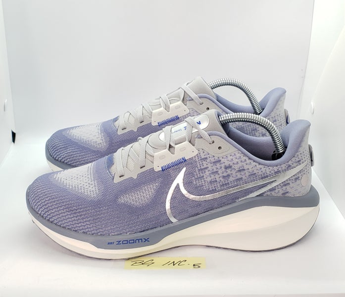 Nike Vomero 17 Running Shoe Men's Size 9 / FB1309-403 / Ashen Slate / Silver