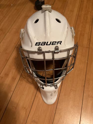 Senior 2023 Bauer Profile 950 Goalie Mask  (Used)