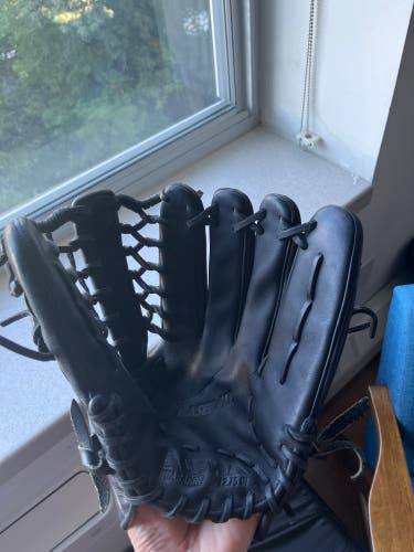 2023 Nike RH Outfield Alpha Huarache Baseball Glove 12.75" (Used)