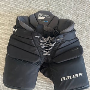 Intermediate Medium Bauer Elite Hockey Goalie Pants (Used)