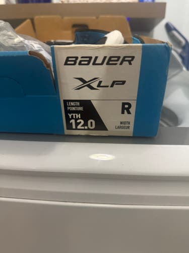 Bauer Hockey Skates Regular Width 12 (New)
