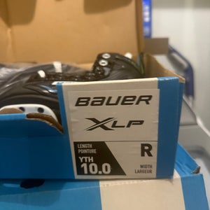 Bauer Hockey Skates Regular Width 10 (New)