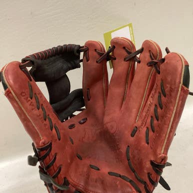 Used Mizuno GMVP 1154PSE4 BB/SB Glove RH Throw Black And Red 11 1/2" 11725-S000489991