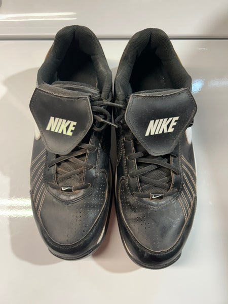 Black Men's Adult Size M 11.5 (W 12.5) Nike Shoes (Used)