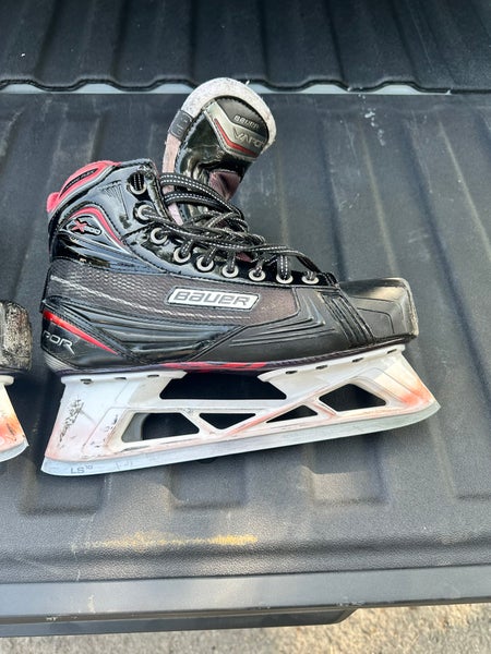 2021 Bauer Vapor X900 Hockey Goalie Skates Regular Width 9 (Used)