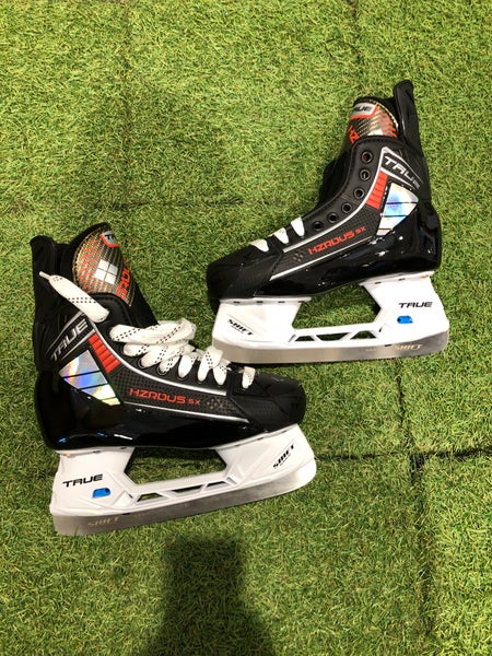 Intermediate True HZRDUS 5X Hockey Skates Regular Width Size 5.0 (New)
