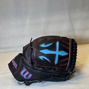 New Wilson A2000 B23 BB/SB Glove RH Throw Black 12" 11490-S000264504