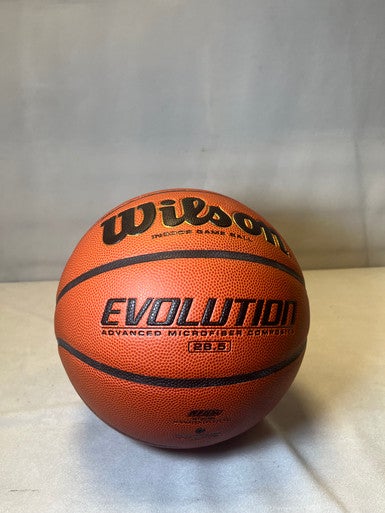 Used Wilson Basketball Womens Indoor 11490-S000264679