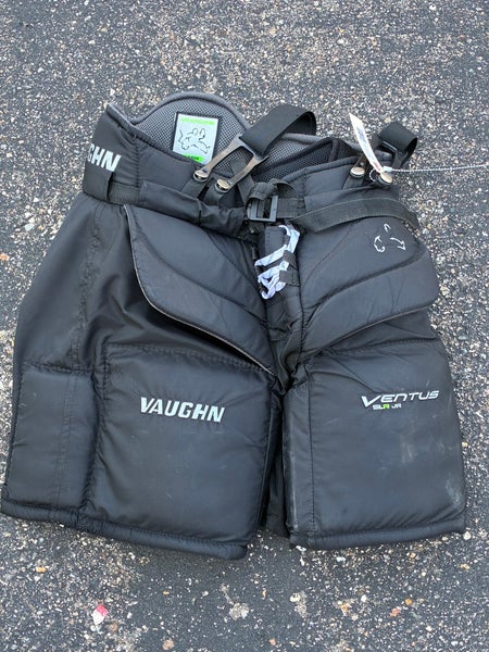 Junior Large Vaughn Ventus SLR Jr Hockey Goalie Pants (Used)