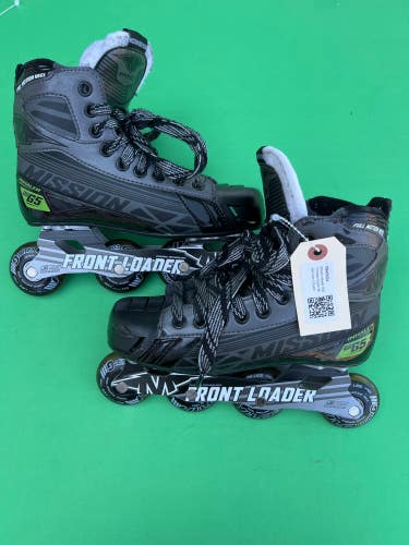 Mission Inhaler DSG5 Hockey Goalie Skates Size 4 (Used)