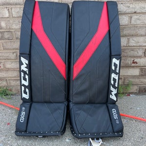 Black 30" Intermediate CCM Axis 1.9 Goalie Leg Pads (Used)