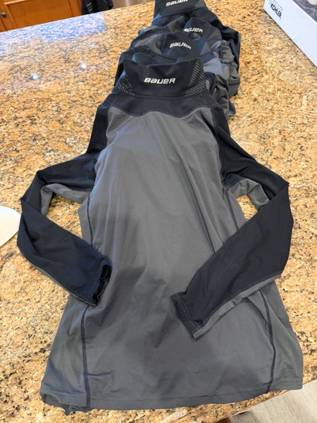 Youth Bauer (Used) XL  neck guard shirts