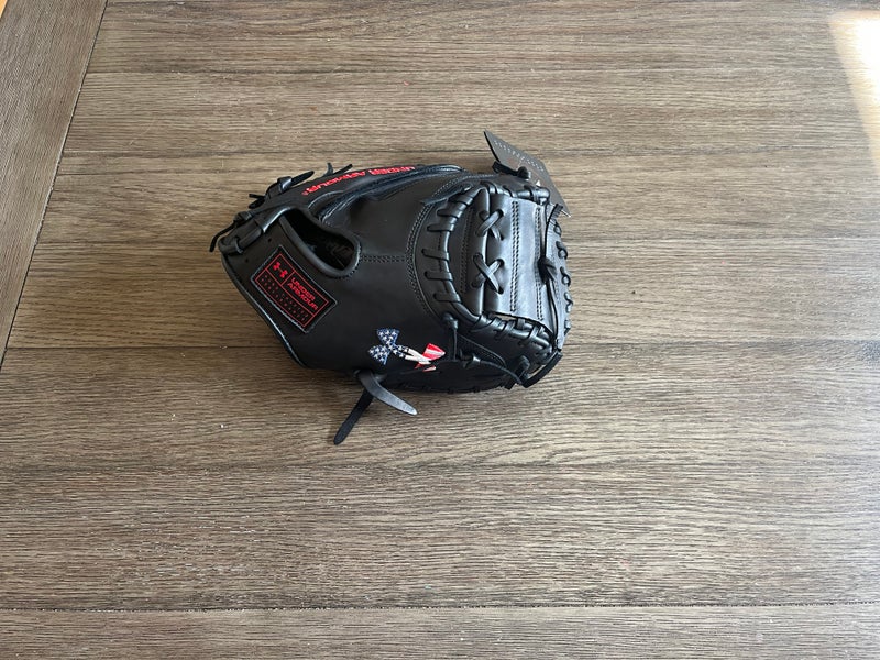 New Under Armour Genuine Pro 34" Catchers Mitt