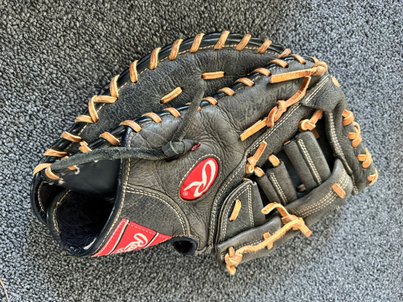 Rawlings first base glove