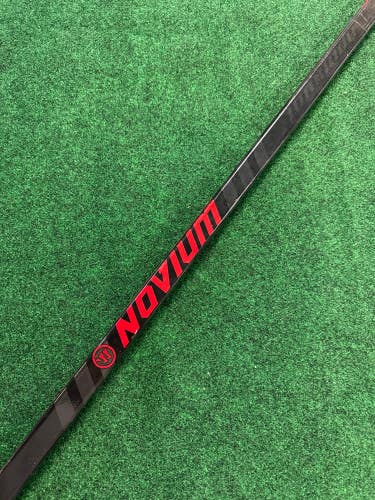Intermediate Warrior Novium SP Hockey Stick Right Handed W28 (Used)
