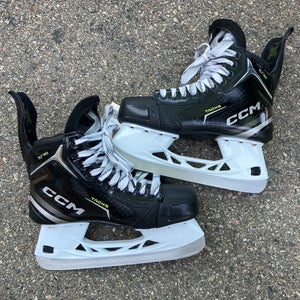 Senior CCM Tacks XF 80 Hockey Skates 7.5 (New)