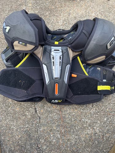 Ccm tacks asv chest