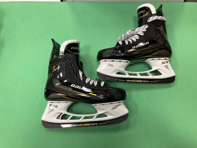 NEW Senior Bauer Supreme M5 Pro Hockey Skates Size 8 | FIT 1