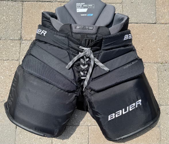 Senior Small Bauer Elite Hockey Goalie Pants (Used)