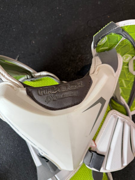 XL Adult Maverik M5 Shoulder Pads (Used)