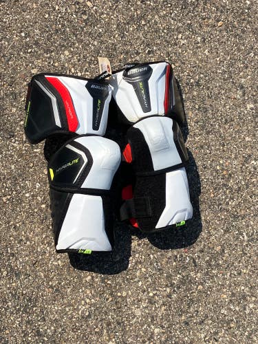 Senior Large Bauer Vapor Hyperlite Elbow Pads (Used)