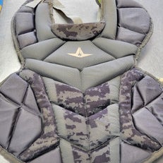 Used All-Star CP1216S7X Catchers Chest Protector None Adult 11497-S000151005