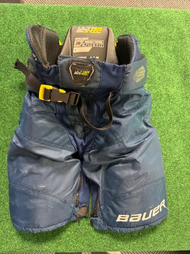 Blue Bauer Supreme Ultrasonic Hockey Pants (Used) | Junior Medium