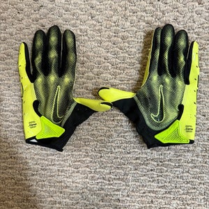 Green XL Adult Nike Vapor knit Gloves (Used)