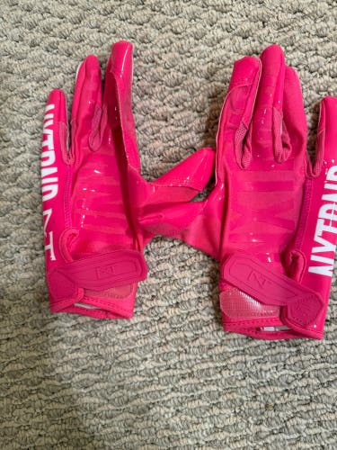 Pink XL Adult Gloves (Used)