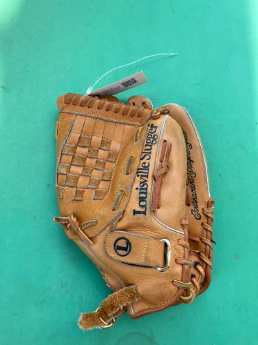Brown Louisville Slugger TPS RH Baseball Glove 12.5" (Used)