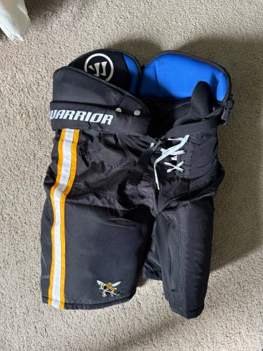 Medium Senior Warrior Hockey Pants Pro Stock (Used)