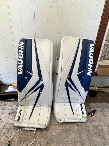 24" Vaughn Goalie Leg Pads (Used)