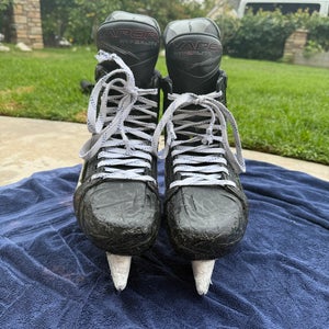 2023 Bauer Vapor Hyperlite 2 Hockey Skates Wide Width   9 (Used) Ls Pulse Ti Blades